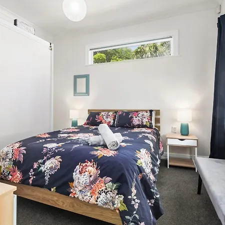 Peaceful & Private City Cottage With Carparks Wellington Exterior photo