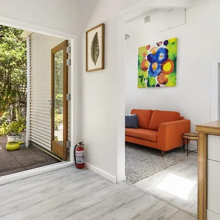 Peaceful & Private City Cottage With Carparks Wellington Exterior photo